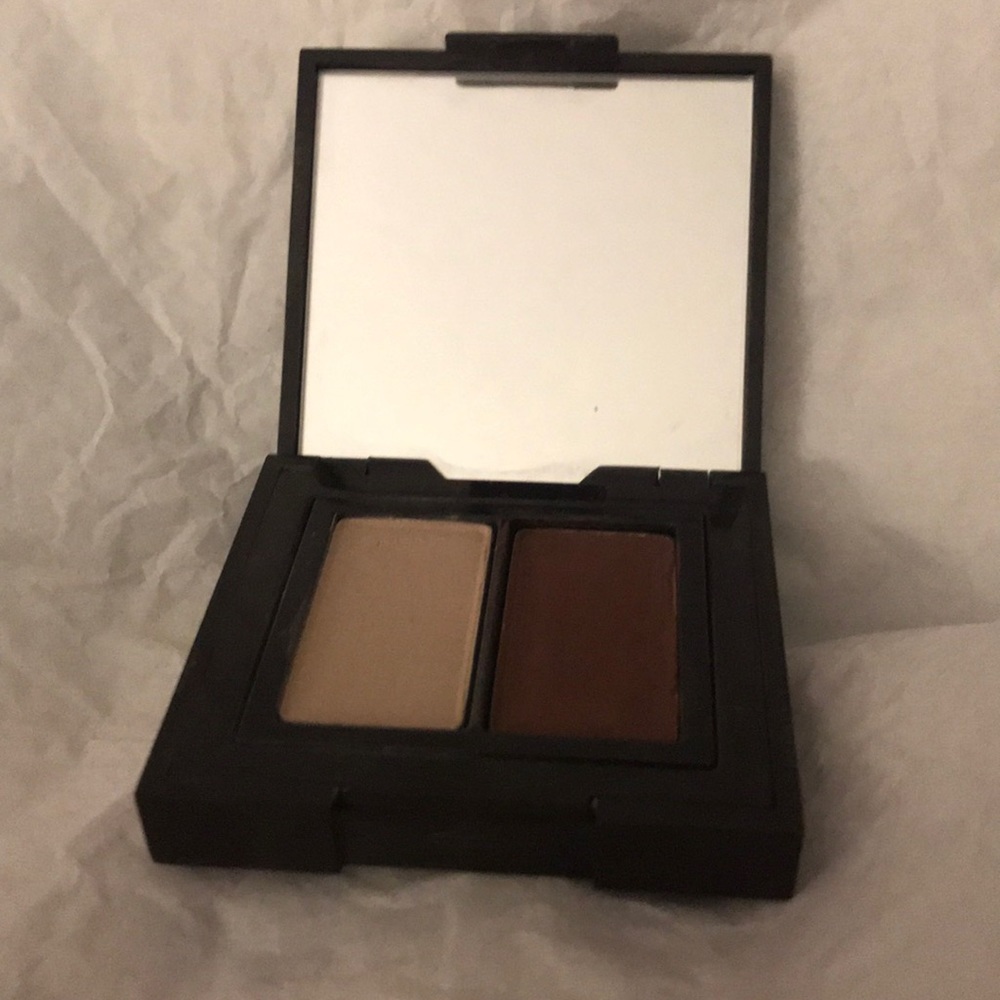 Laura Mercier Eyeshadow Duet (Suspense)